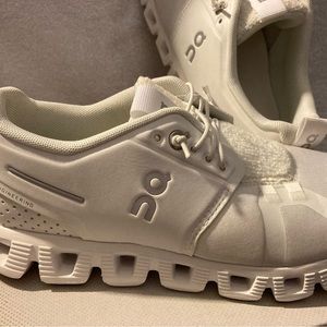 On cloud 5 terry woman’s shoes